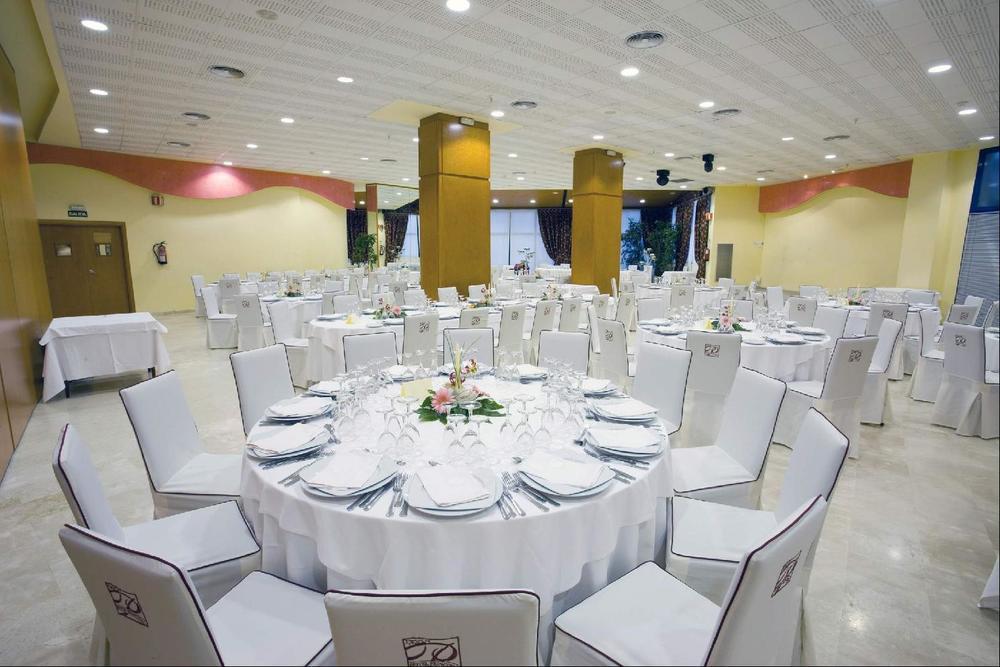 Hotel Rh Arena غانديا المظهر الخارجي الصورة